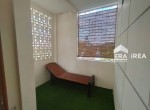 fd78fbfa-f287-4210-97db-cb2fb63d54bb.jpg
