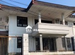 Depan