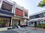 Depan